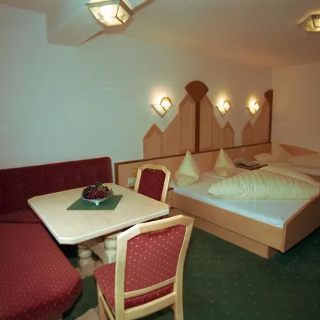 Garni Binta 3* Ишгль